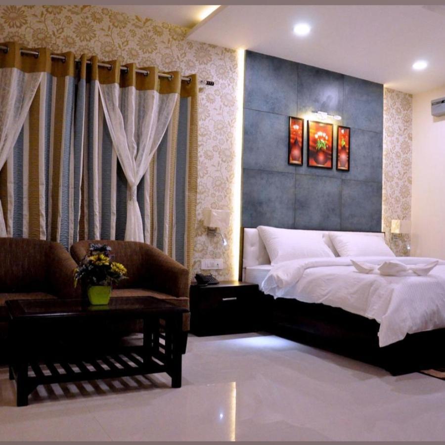 Hotel Bellevue , 瓜廖尔 外观 照片